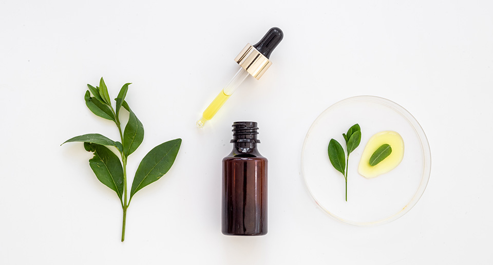 Bye, Breakouts: 6 Best Skincare Ingredients for Acne-Prone Skin - Image 2